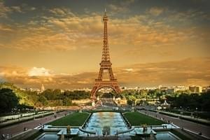 Paris Paris