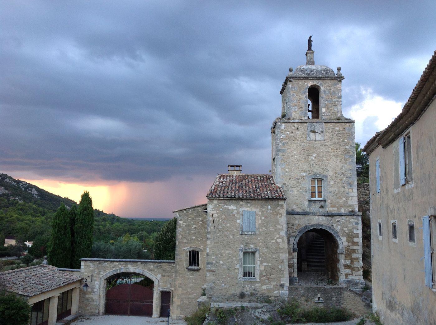 Photo Booker un hotel avec spa Luberon: avis internautes et conseils. Bon séjour cocooning!
