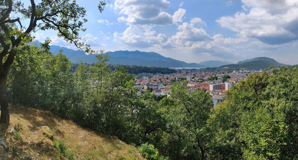 Photo Le tour ses plus beaux sites d'Aix-les-Bains, en voiture de location