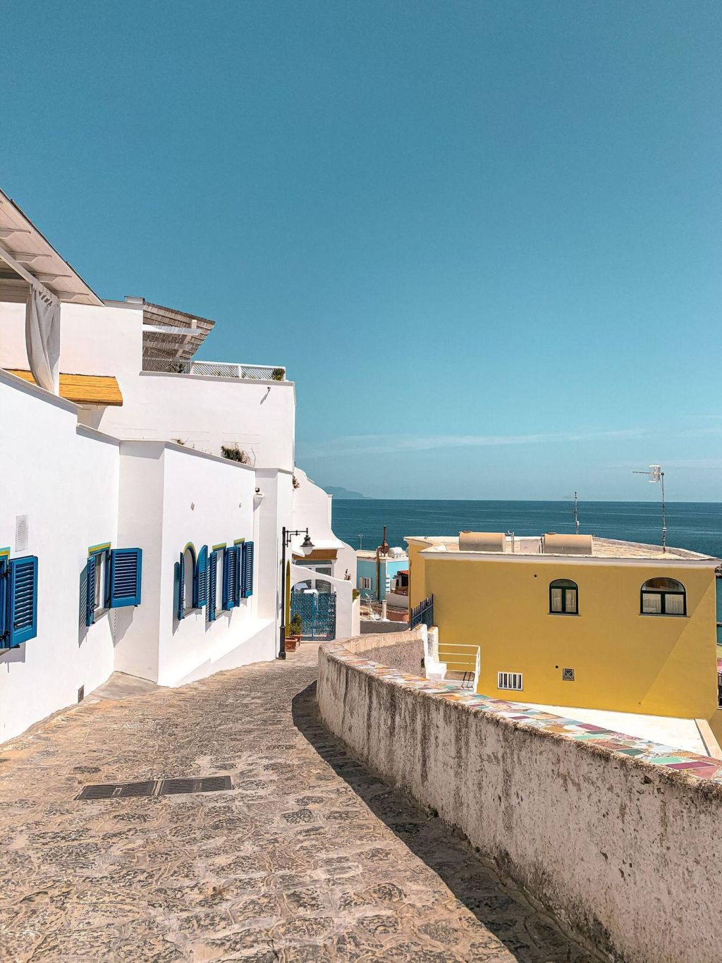 Photo   Le camping-car, une formule de transport économique et plaisante pour visiter Capri