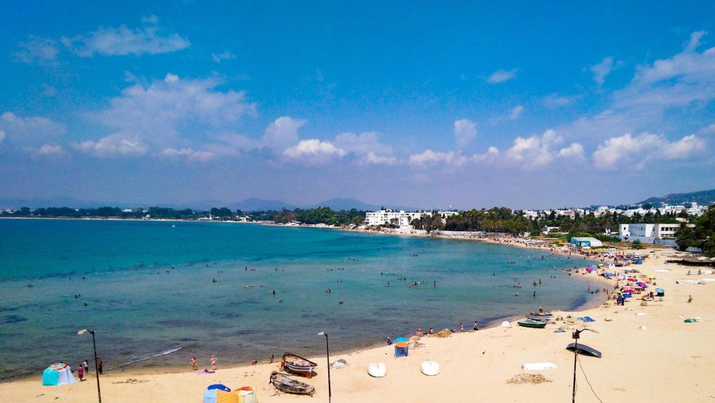 Photo Aller en avion à Hammamet. Attention décollage imminent!