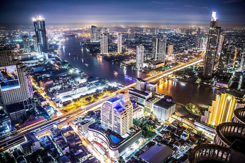 Photo Bangkok , tous les conseils pour louer une voiture. Pensez aux comparateurs de prix!