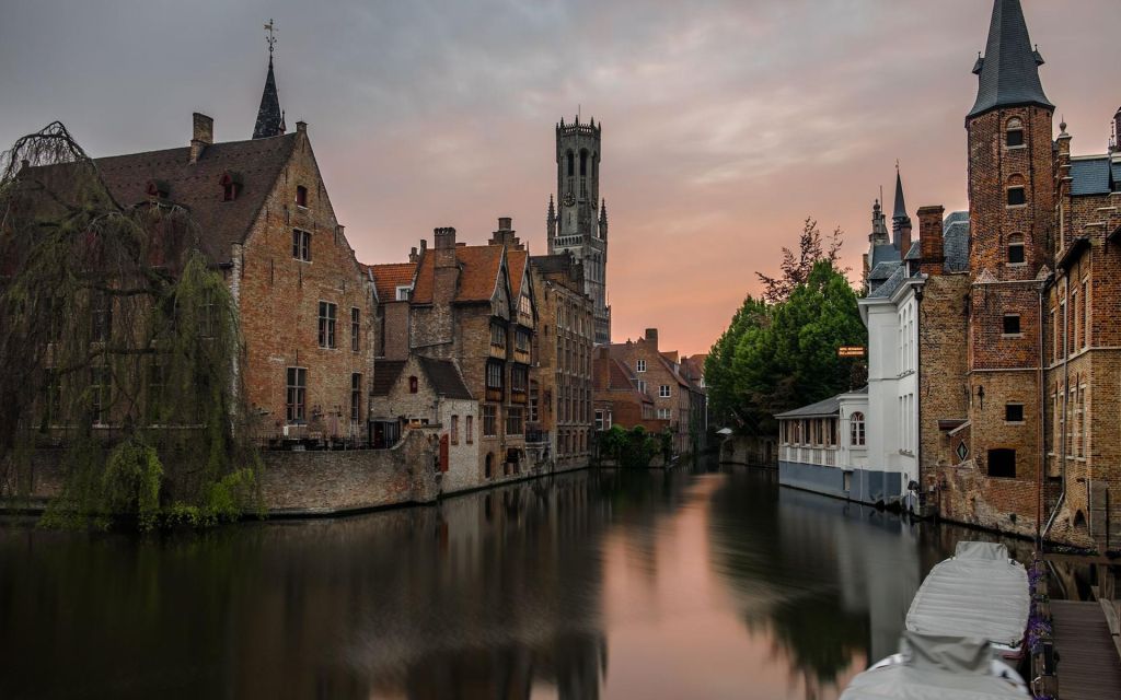 Photo Location de voitures et vélos à Bruges