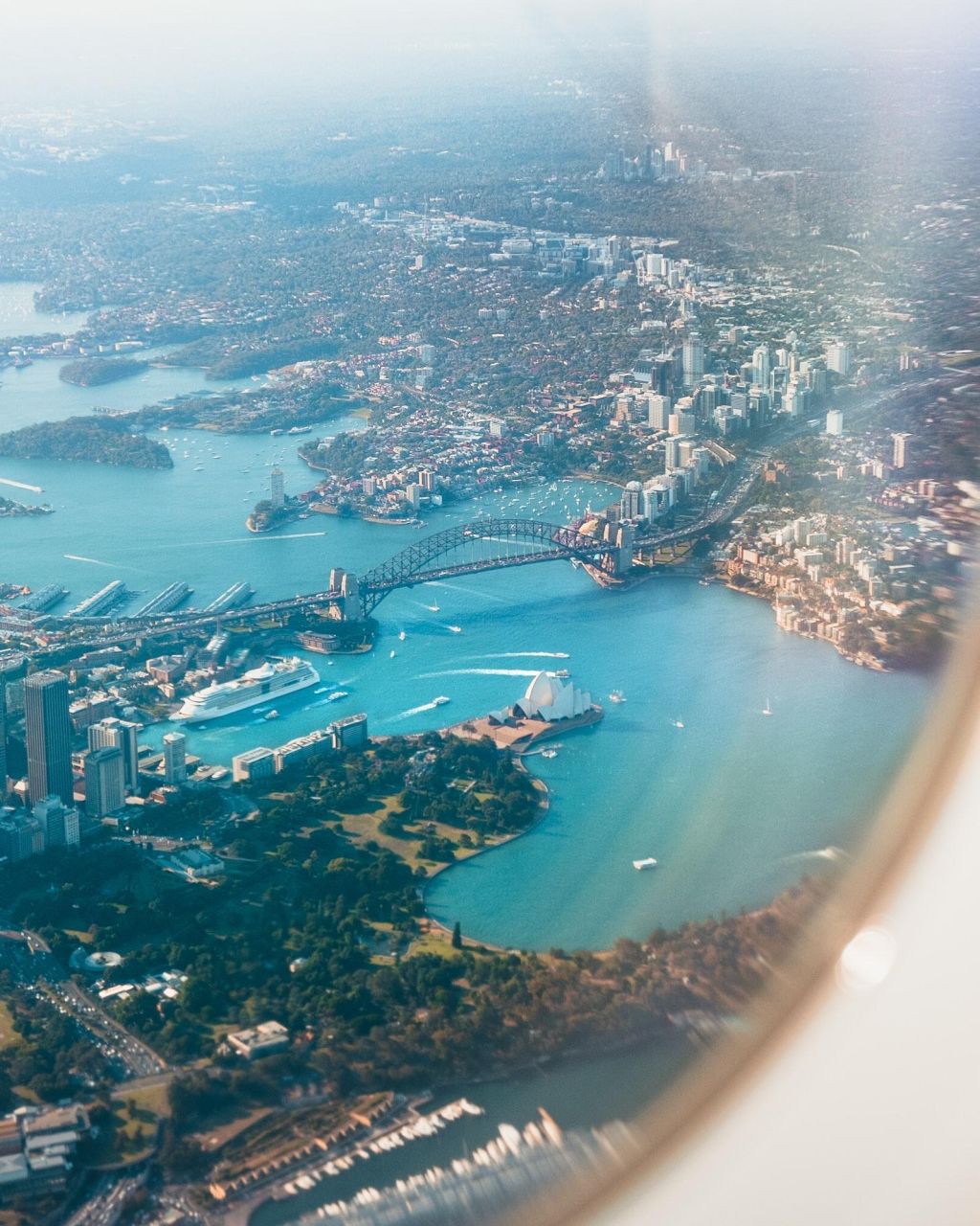 Photo France to Australia