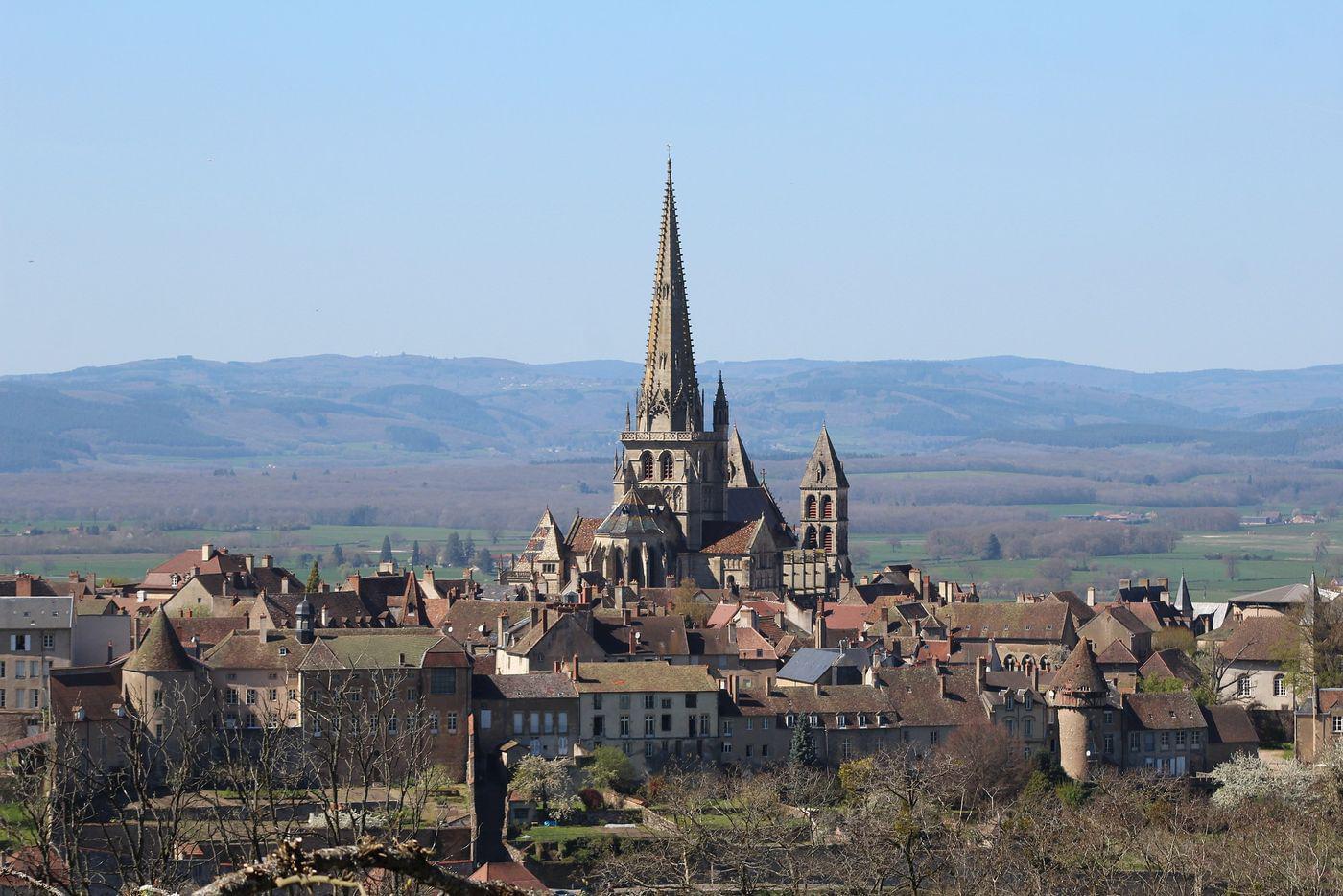 Photo Réserver un hôtel Autun