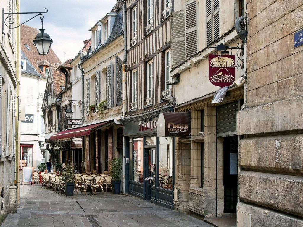 Photo En savoir plus avant de partir ...