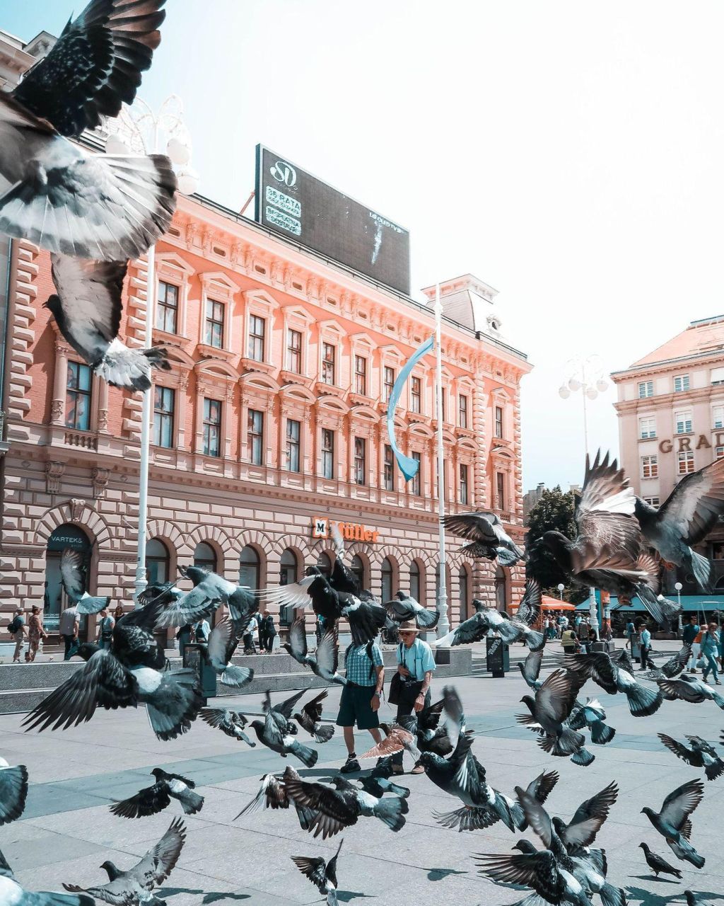 Photo Zagreb : comparer les prix des locations de voitures
