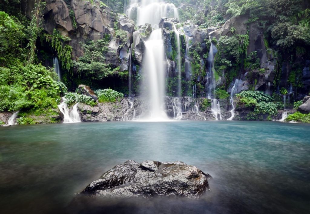 La Réunion  entre plages et montagnes