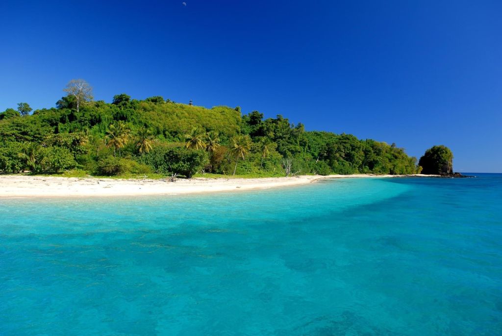 Les Maldives