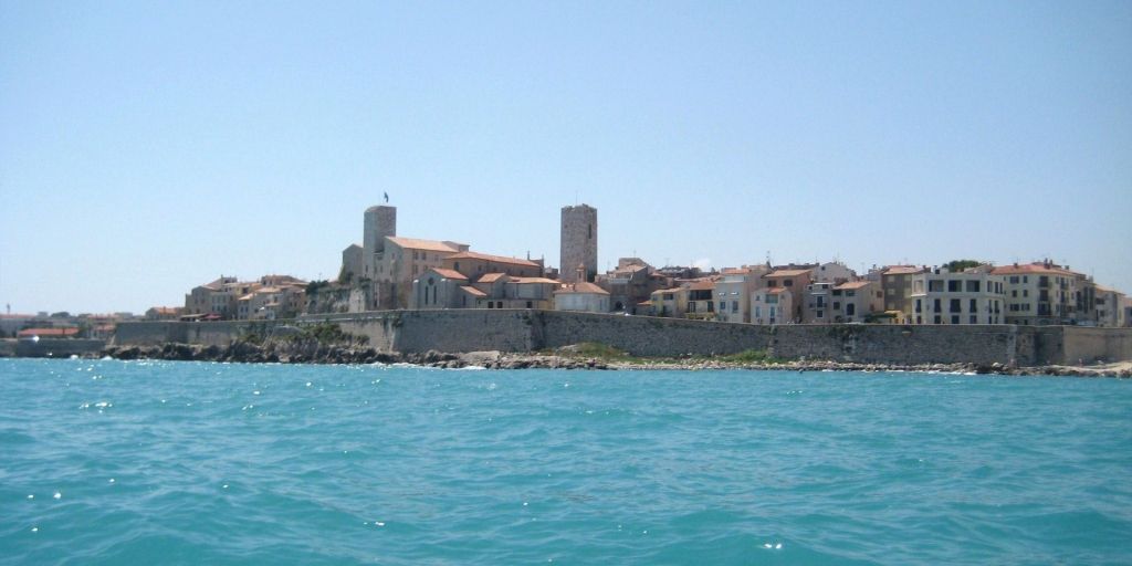 Vue générale du Vieil Antibes