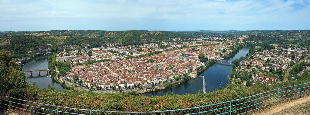 Vue de Cahors depuis le Mont SaintCyr