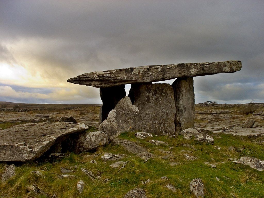 Dolmen de Poulnabrone