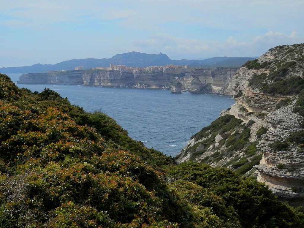 Bonifacio depuis le Capo Pertusato