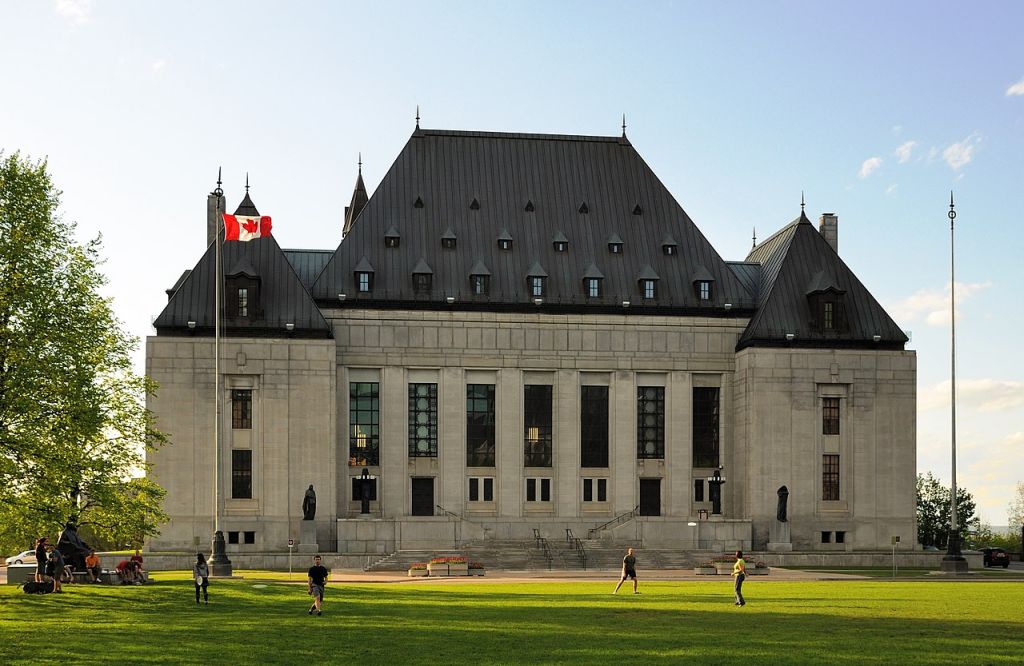 La Cour suprême du Canada à Ottawa à louest de la Colline du Parlement