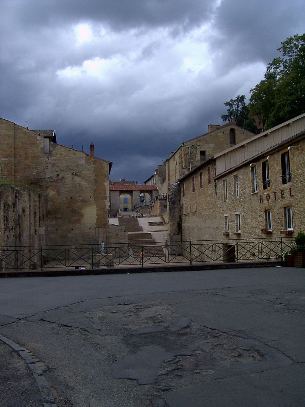 Orage sur labbaye