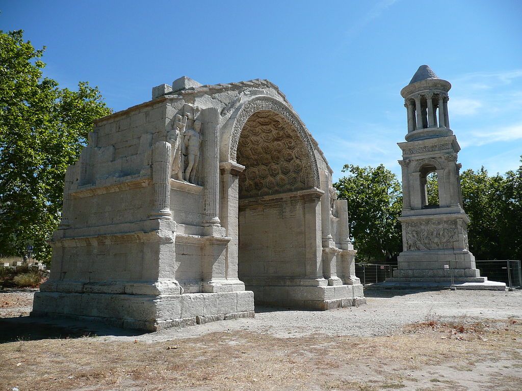 Arc de SaintRémydeProvence  Glanum mausoleum