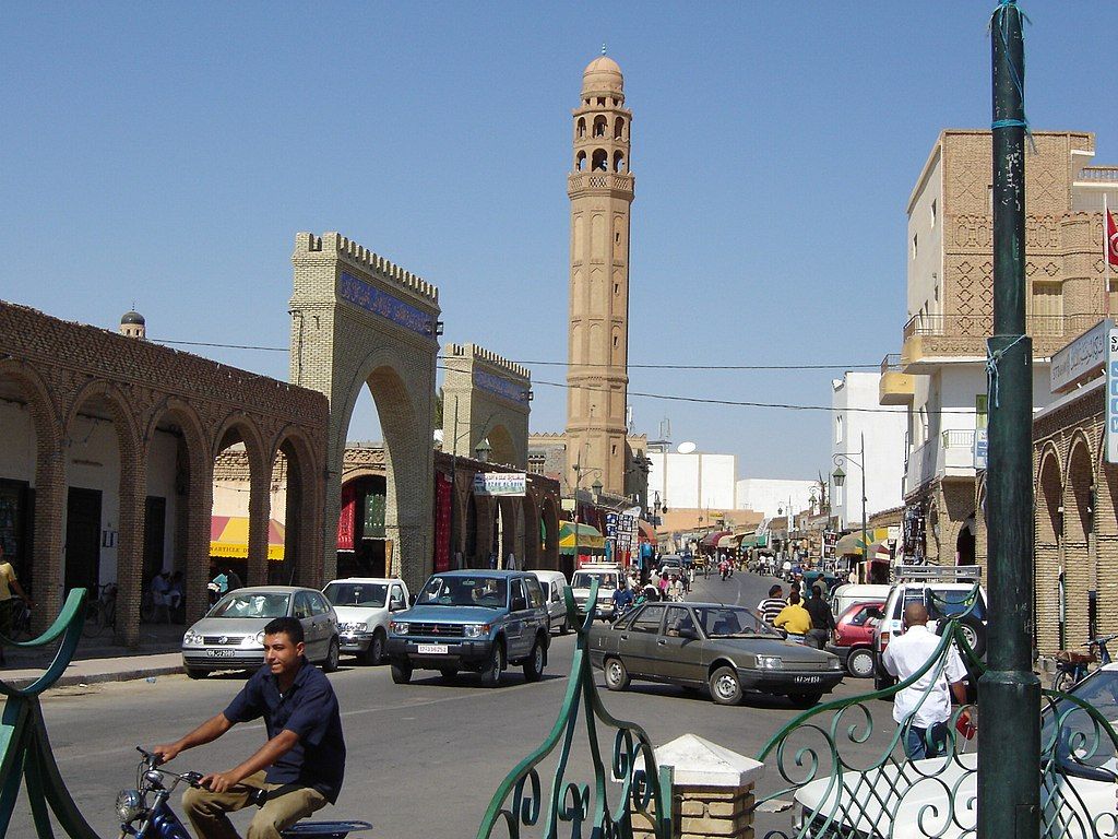 Avenue Habib Bourguiba Tozeur Tunisie