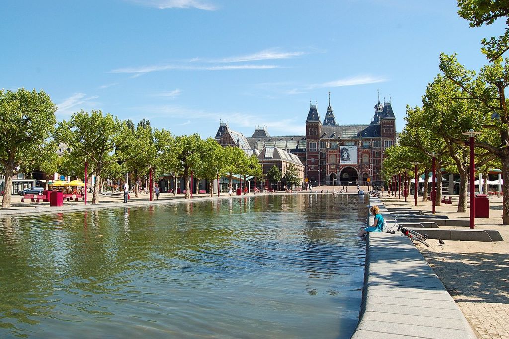 Rijkmuseum outside view
