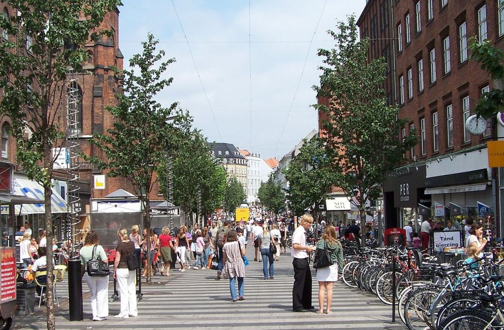Strøget rue piétonne marchande dAarhus