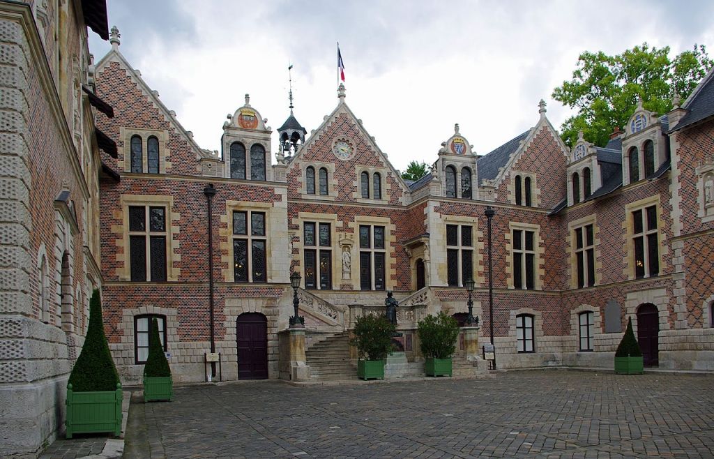 Hôtel Groslot Orléans France