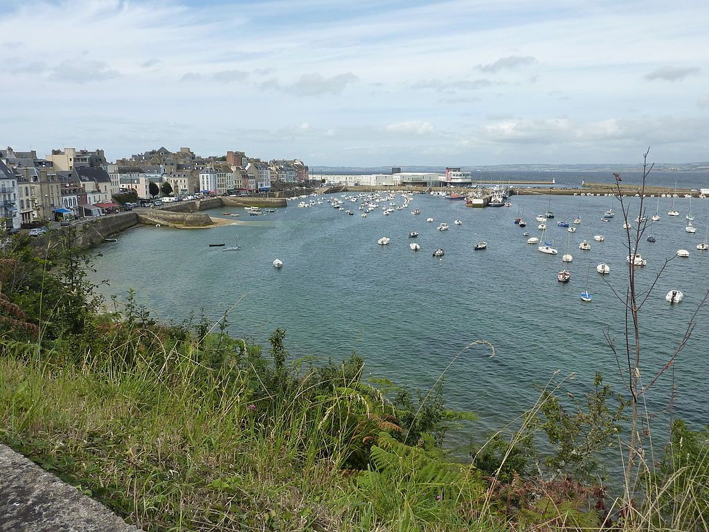 Douarnenez  le port de pêche du Rosmeur