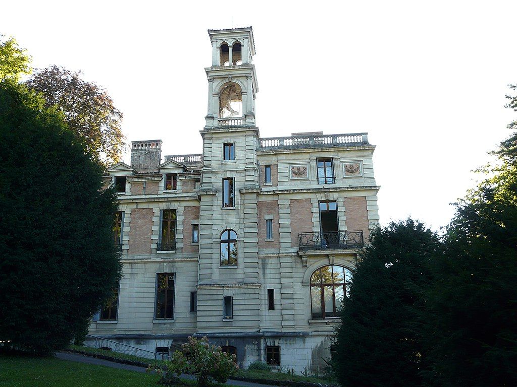 Villa La Sapinère dÉvianlesBains
