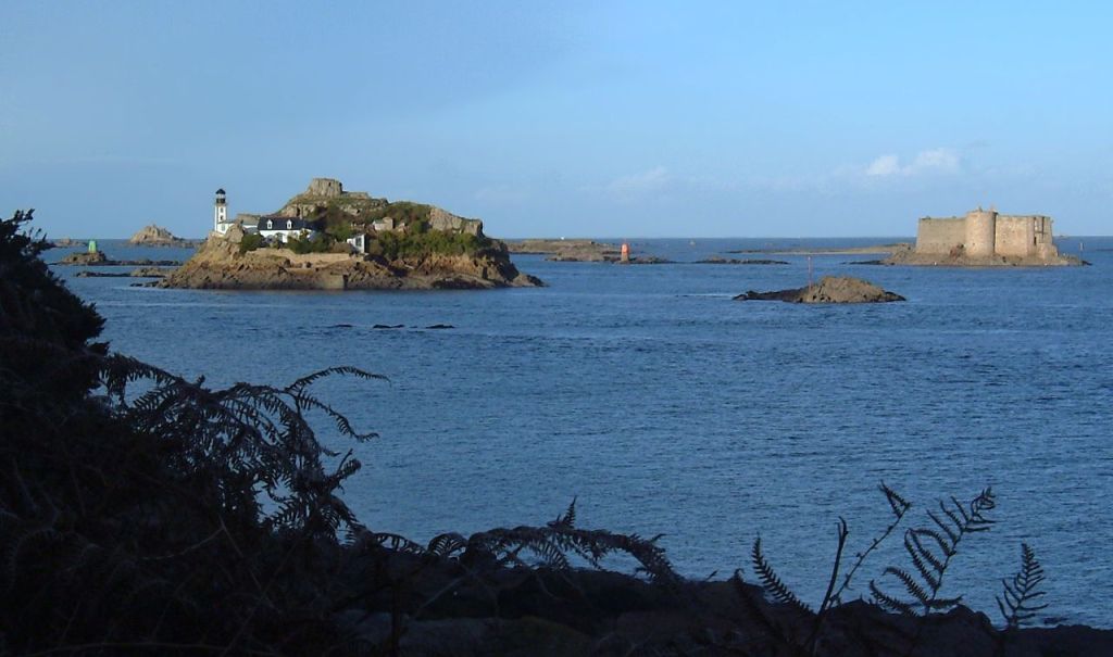 Baie de Morlaix château du Taureau
