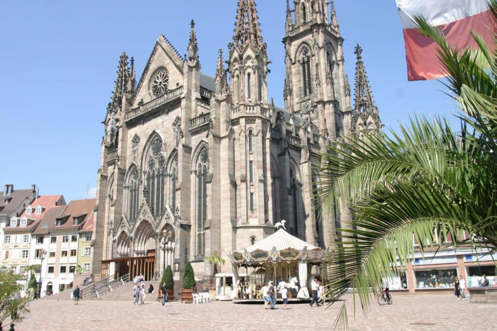 Temple Saint Etienne Place Réunion Mulhouse