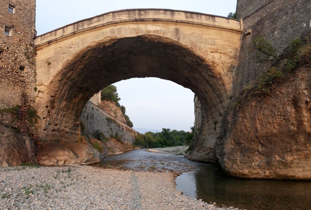 Pont de VaisonlaRomaine