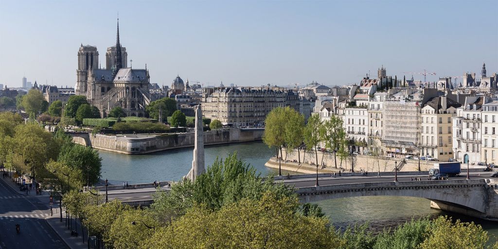 Paris ile Cite ile Saint Louis pont Tournelle