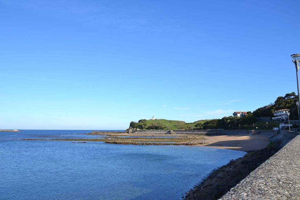 St Jean de Luz  Pointe de Ste Barbe