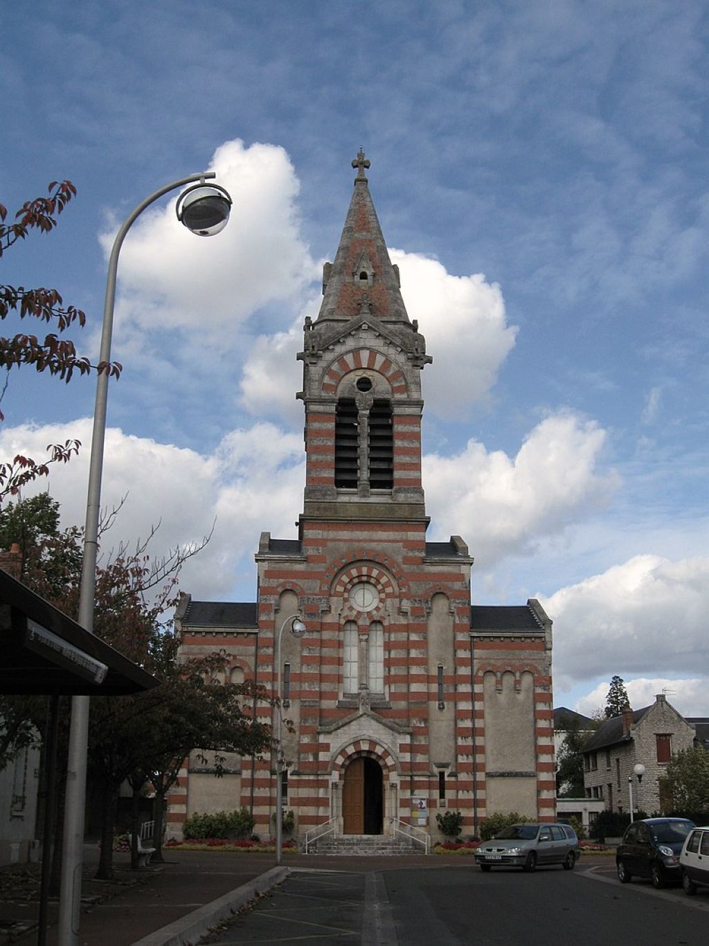 Église SaintJeanBaptiste SaintJeandelaRuelle Loiret France