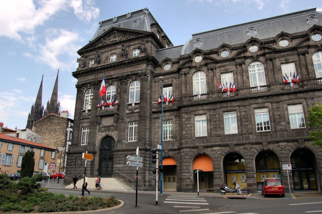 Ancienne préfecture ClermontFerrand France