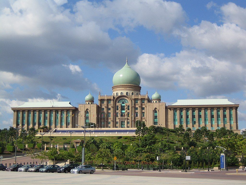 The Perdana Putra houses the office of Malaysias Prime Minister