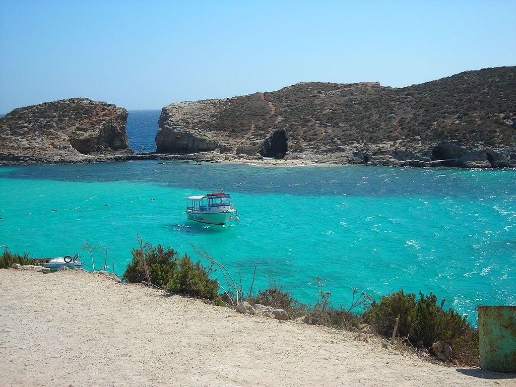 Lagune entre Comino et lîle Cominotto à Malte