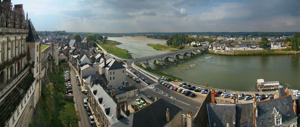 La Loire vue depuis le château dAmboise