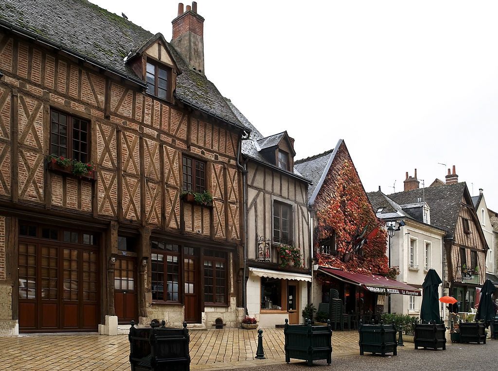 Amboise IndreetLoire  France  maisons à pans de bois