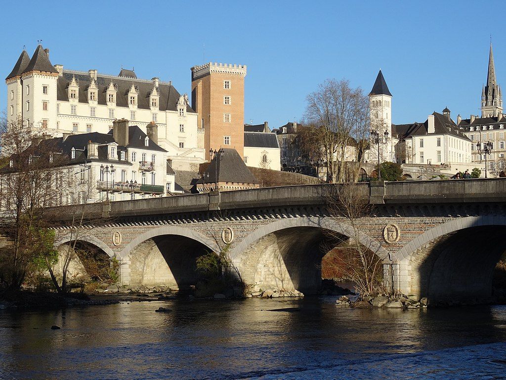 Le pont du XIVJuillet à Pau