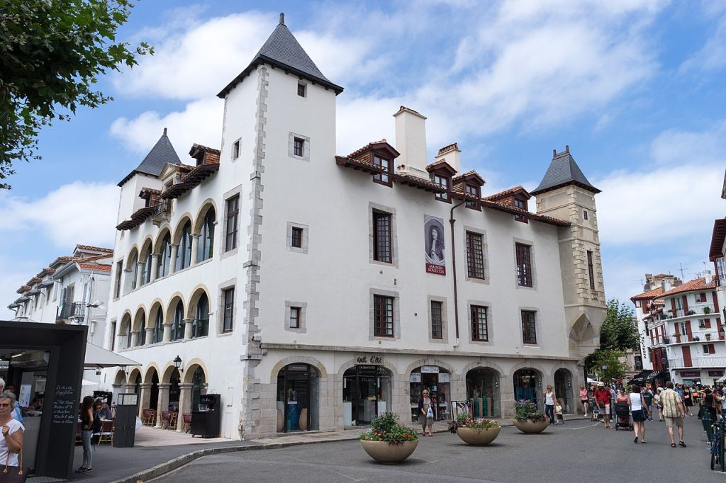 Saint JeandeLuz  Maison de Louis XIV