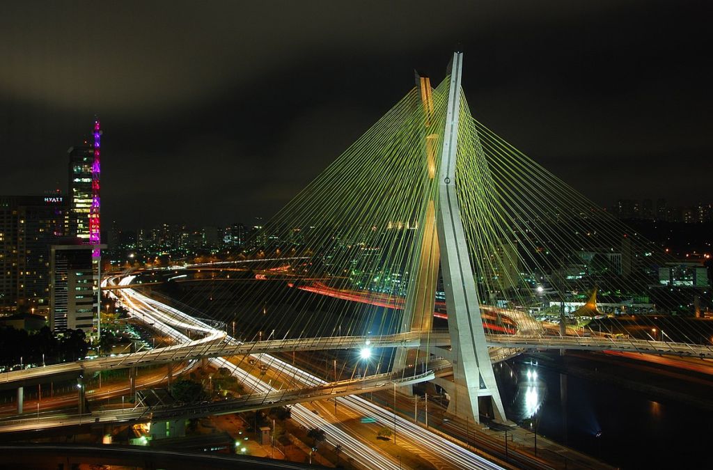 Ponte estaiada Octavio Frias  Sao Paulo