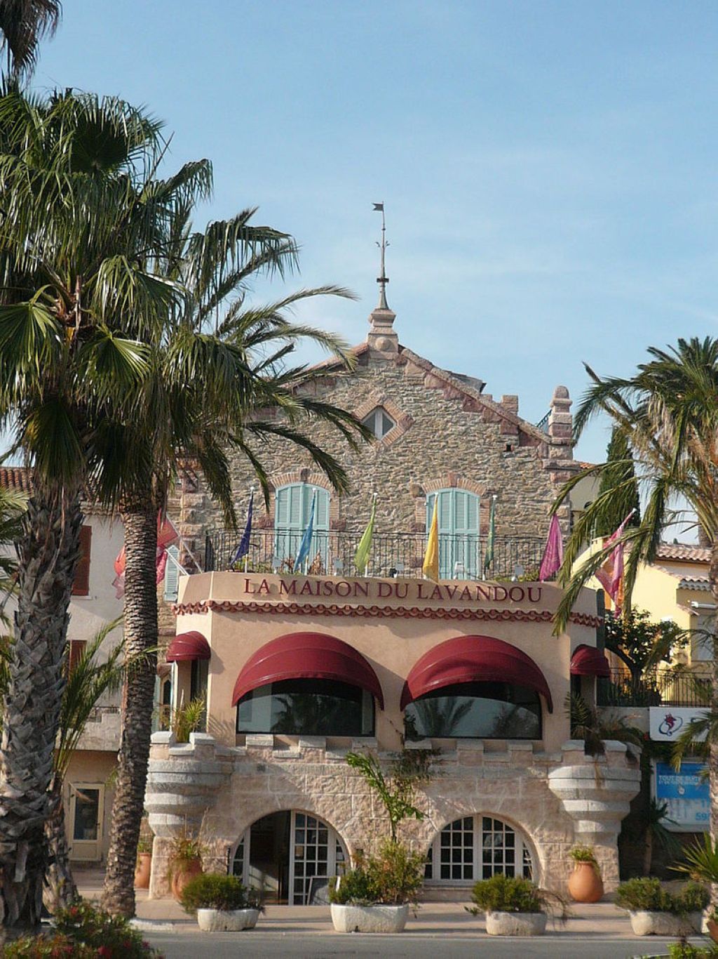 La Maison du Lavandou office du tourisme