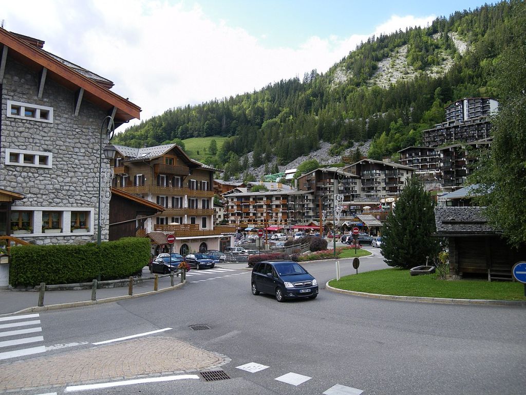 La clusaz  panoramio
