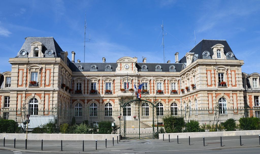 La préfecture de Chaumont HauteMarne ChampagneArdennes France