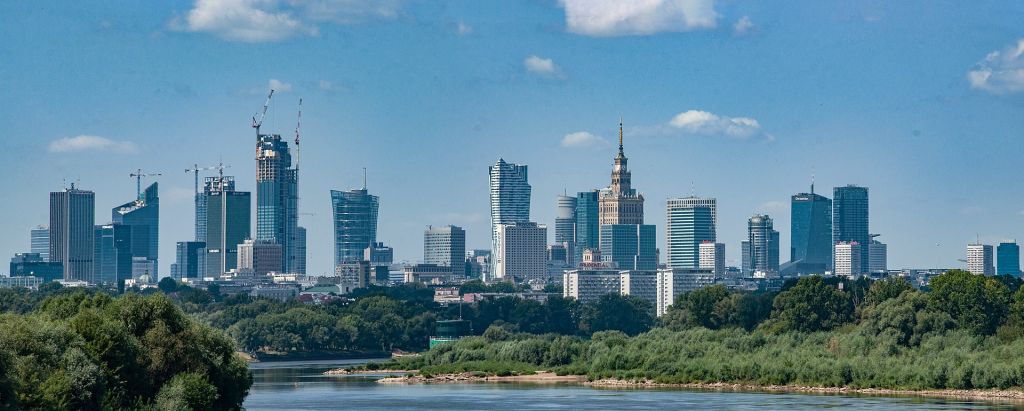 Panorama Warszawy z mostu Siekierkowskiego
