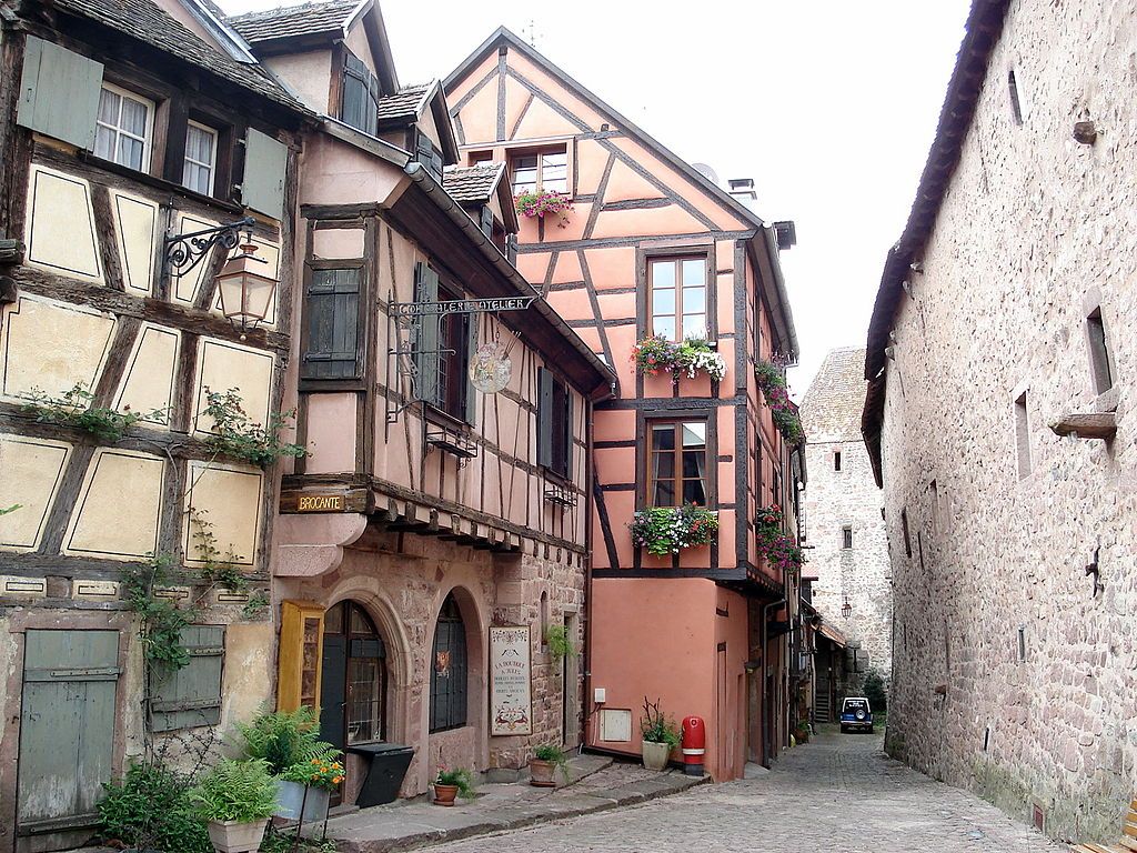 Riquewihr Rue de la Caserne
