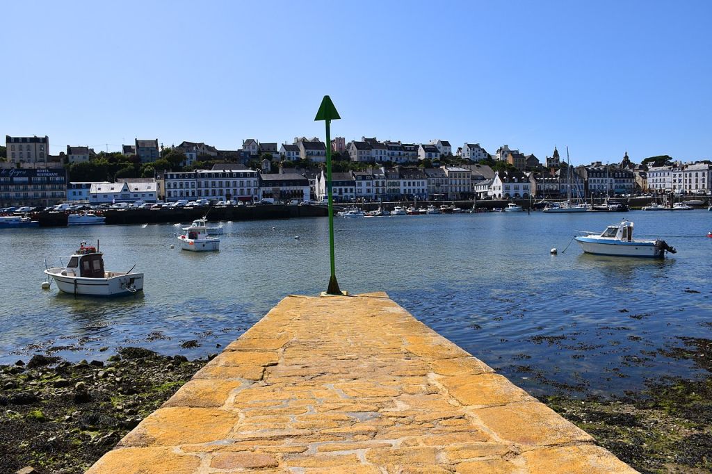 Audierne  Le port