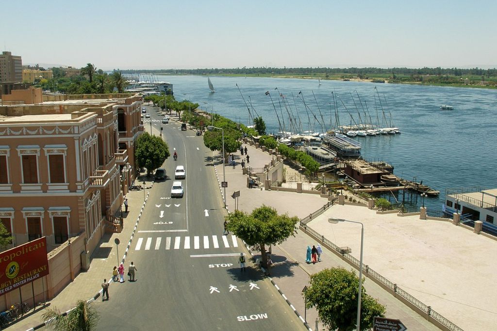 Luxor Egypt Luxor Corniche