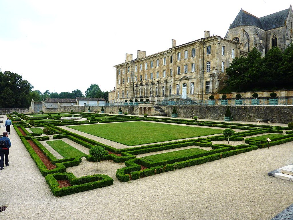 CellessurBelle DeuxSèvres abbaye