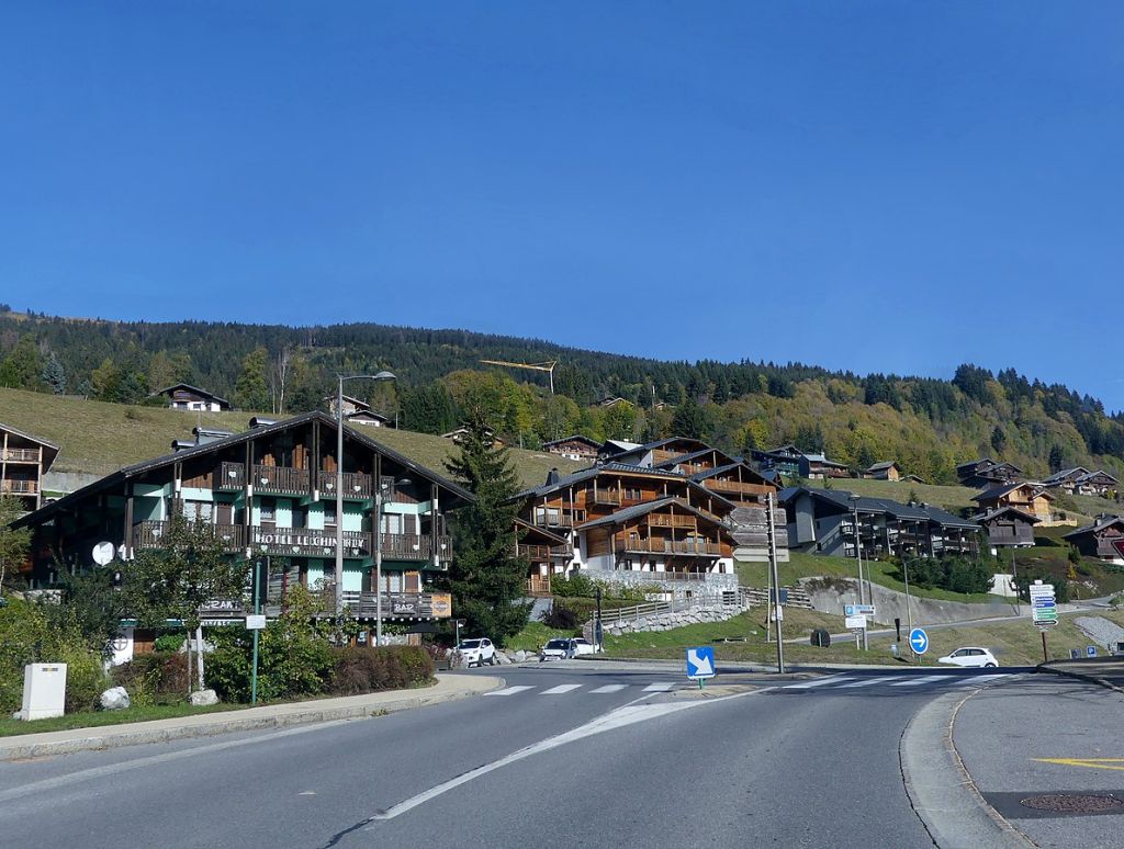 Les Gets au niveau des Perrières en automne 