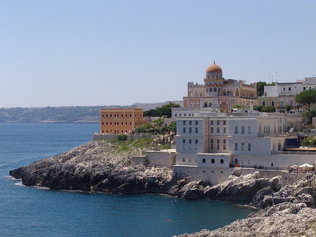 Santa Cesarea Terme dans le Salento au sud de la région